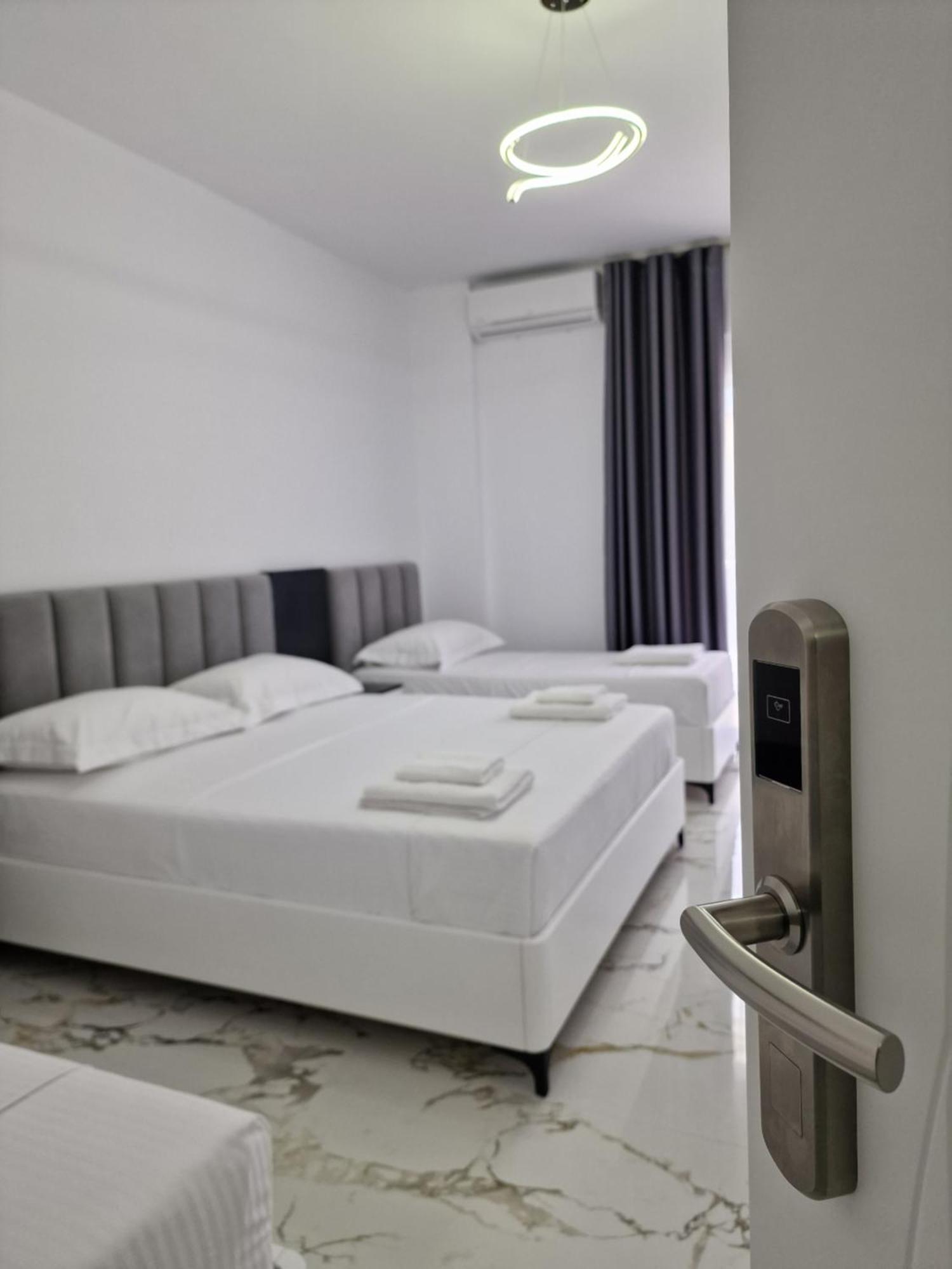 Vila Klari Εξαμίλιο Εξωτερικό φωτογραφία